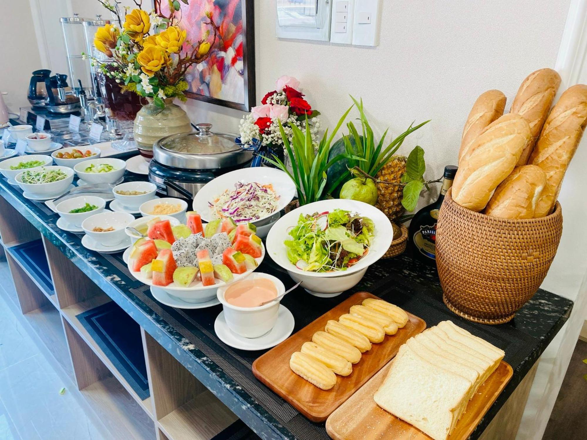 Hera Luxury Khách sạn TP. Hồ Chí Minh