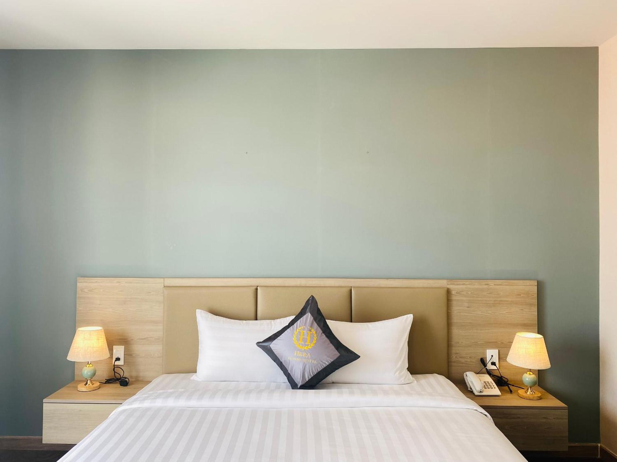 Hera Luxury 4* TP. Hồ Chí Minh