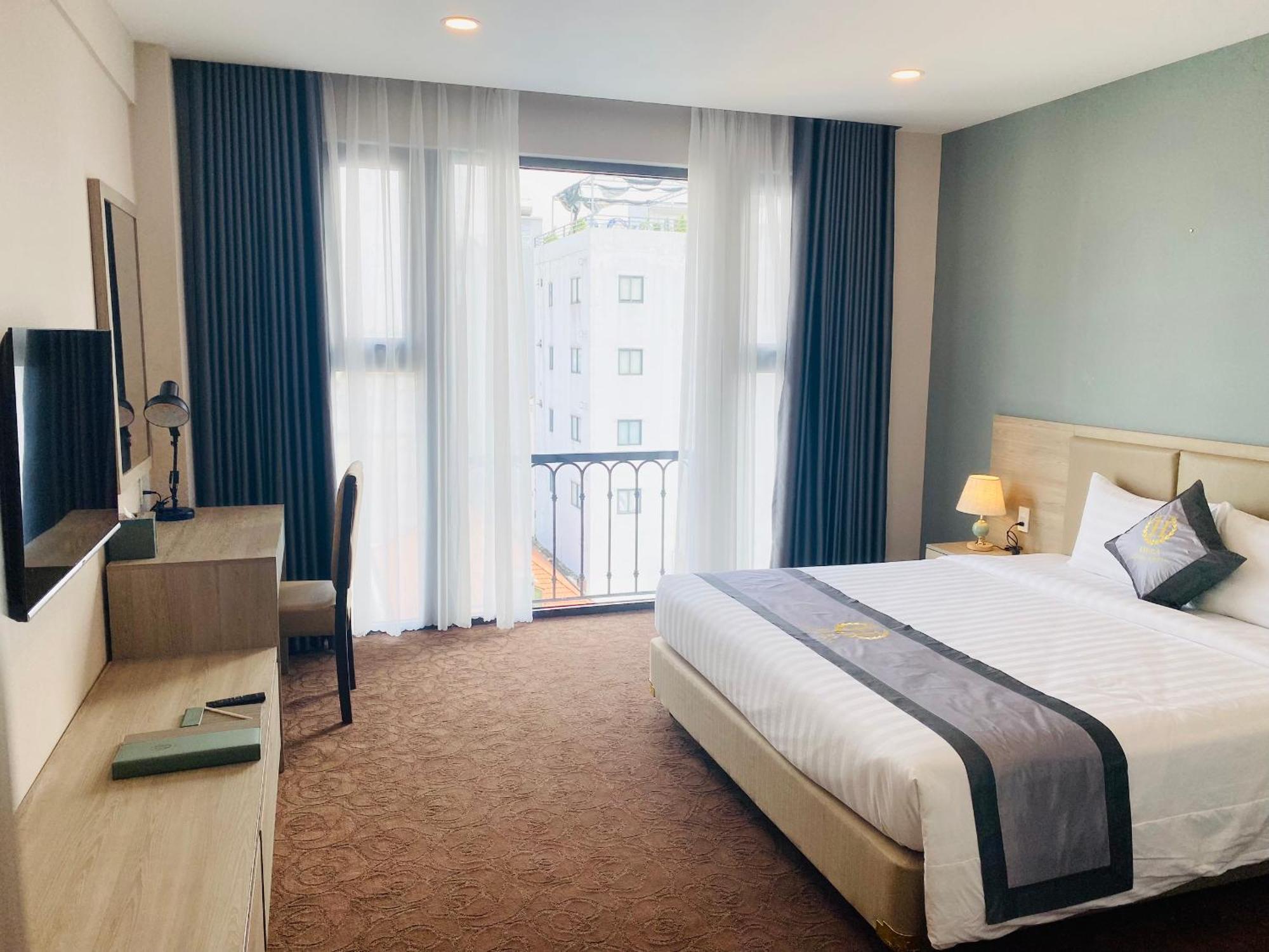 Hera Luxury Khách sạn TP. Hồ Chí Minh